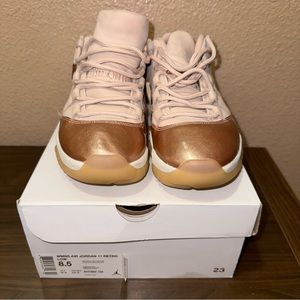 Nike Air Jordan 11 Retro Low Rose Gold Sneakers Womens Shoes AH7860-105 Size 8.5